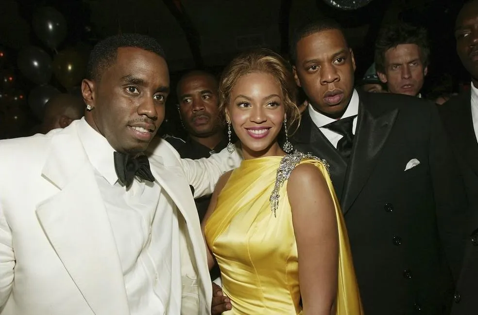 BEYONCé101 — Beyoncé, Jay-Z y P. Diddy captados juntos en...