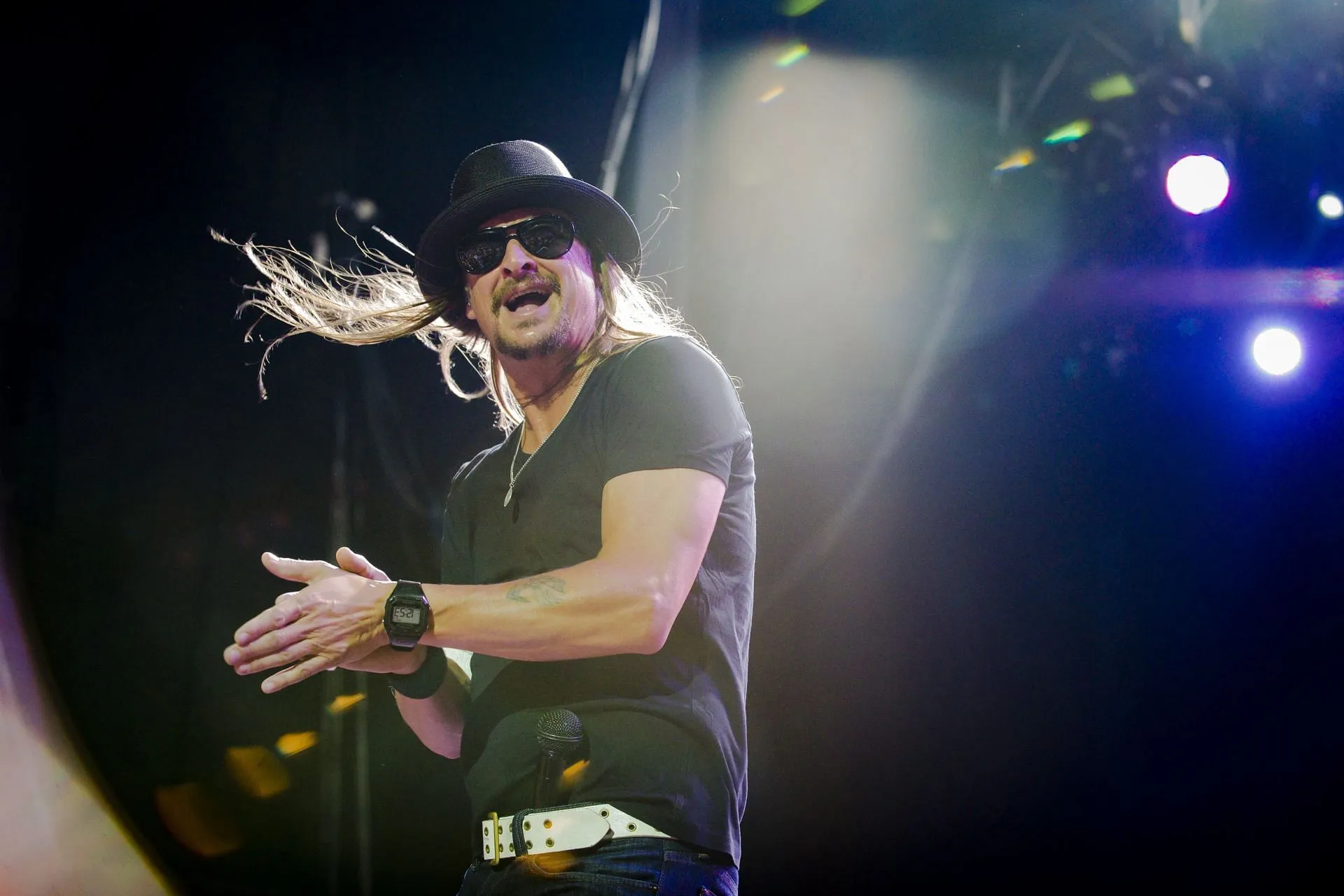 Fact Check: Did Kid Rock cancel six concert dates with Tim McGraw over his  wokeness? Viral claim debunked