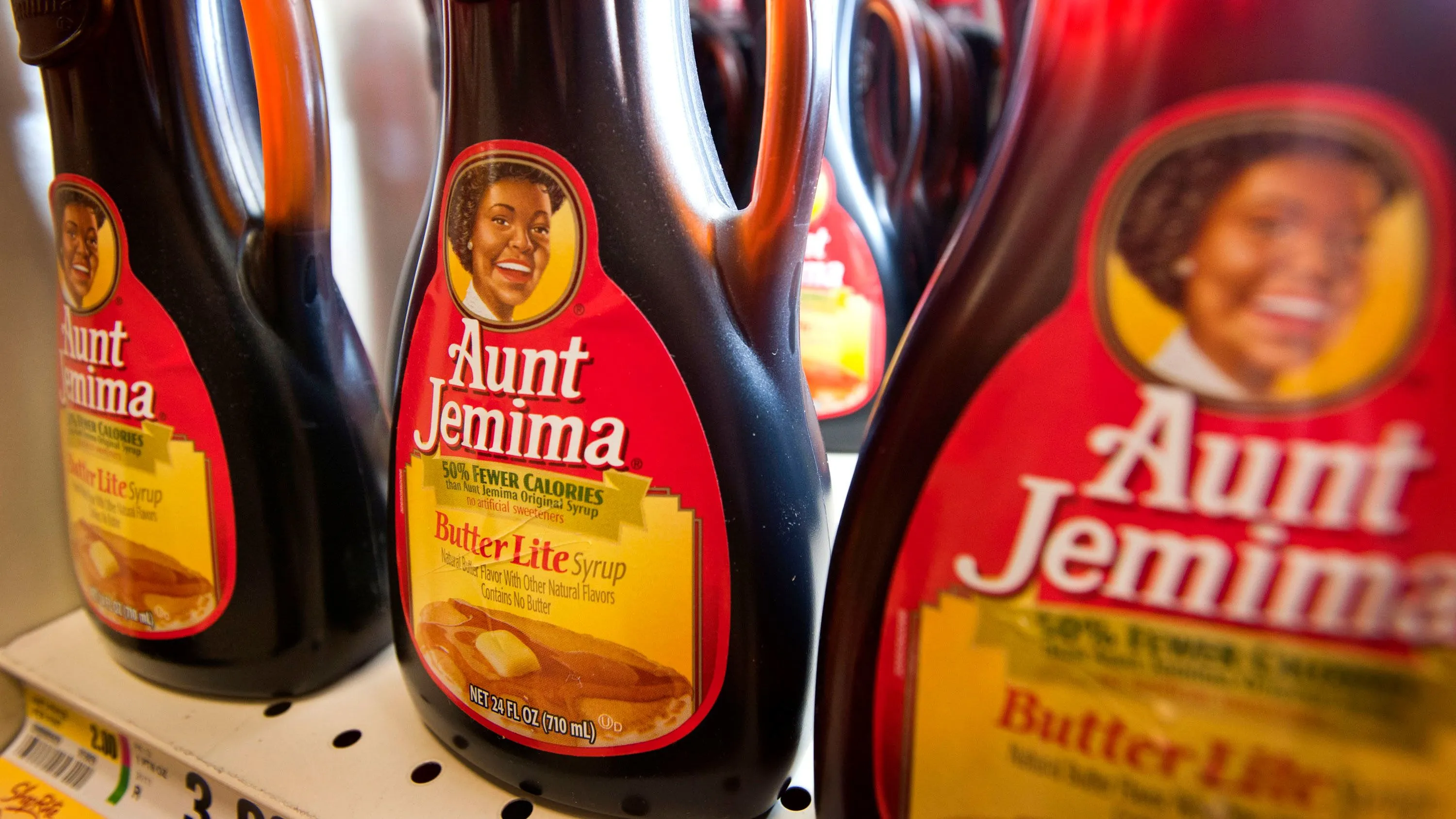 The Aunt Jemima brand, acknowledging its racist past, will be retired | CNN  Business