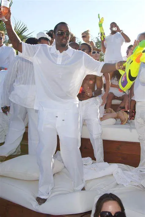 Why Puff Daddy's White Party Was the Best 4th of July Party of All Time ...