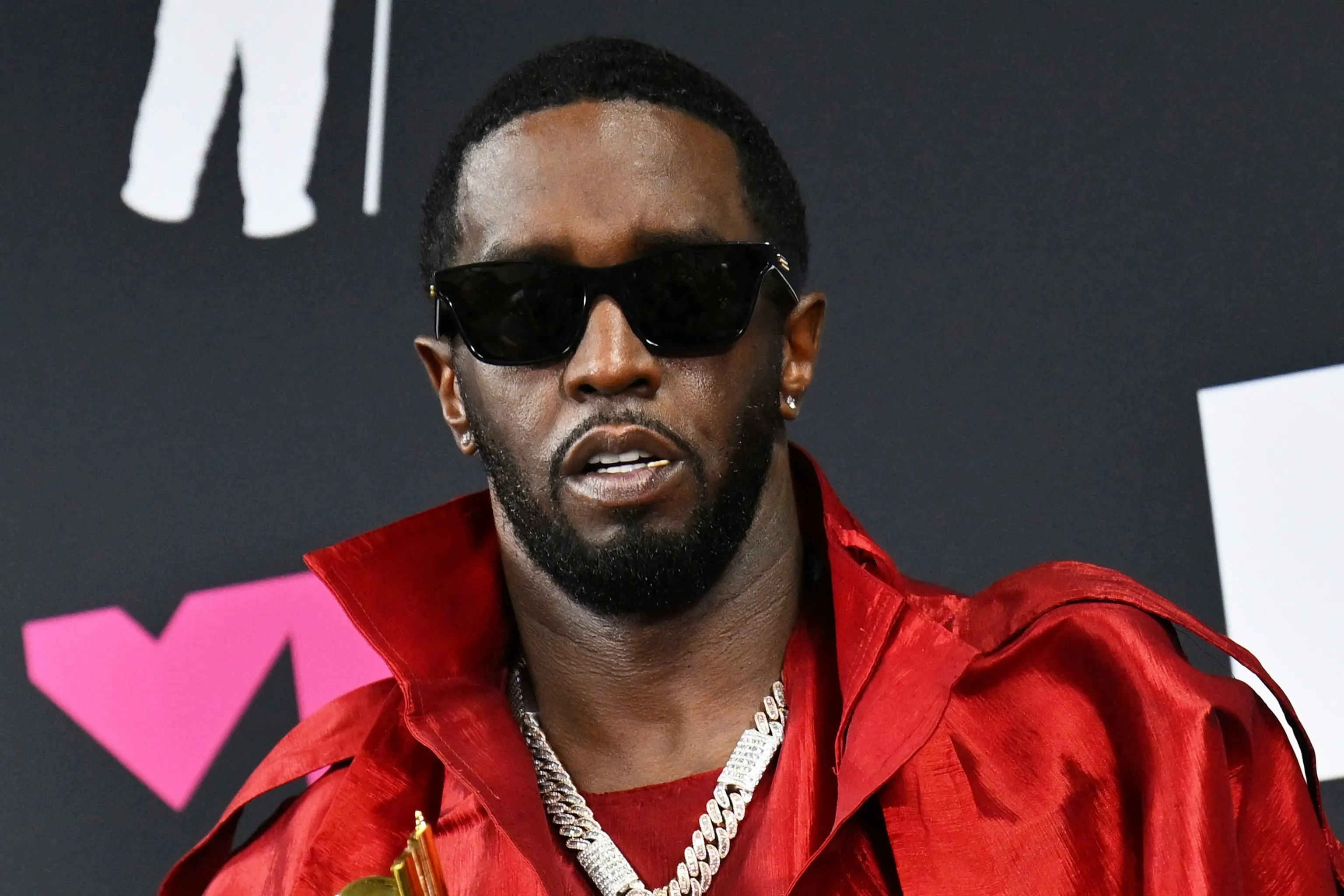 Sean 'Diddy' Combs accused of sexually assaulting 3 men in new lawsuits - ABC News