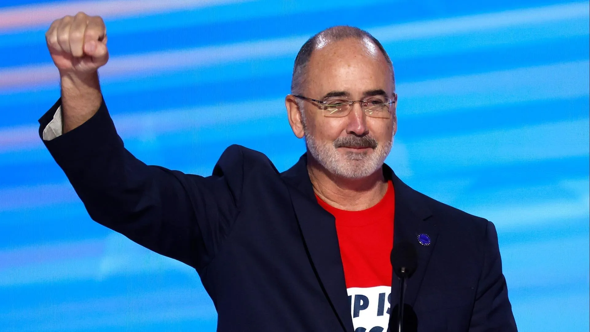 Watch: UAW President Shawn Fain addresses DNC, calls Trump a scab