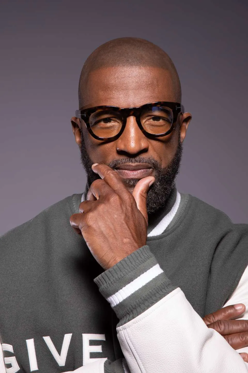 Rickey Smiley's Heartfelt Journey Through Grief in 'Sideshow: Living with  Loss and Moving Forward with Faith'