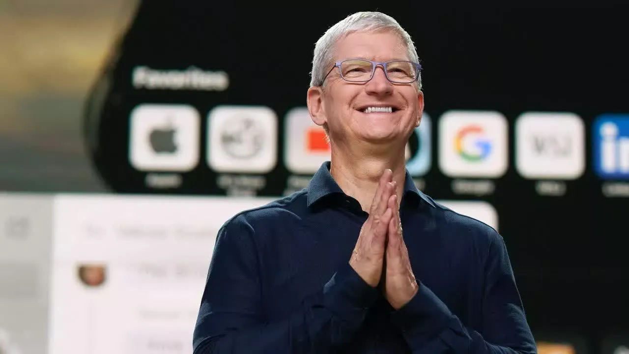 CEO Apple 'bỏ túi' gần 75 triệu USD trong năm 2024