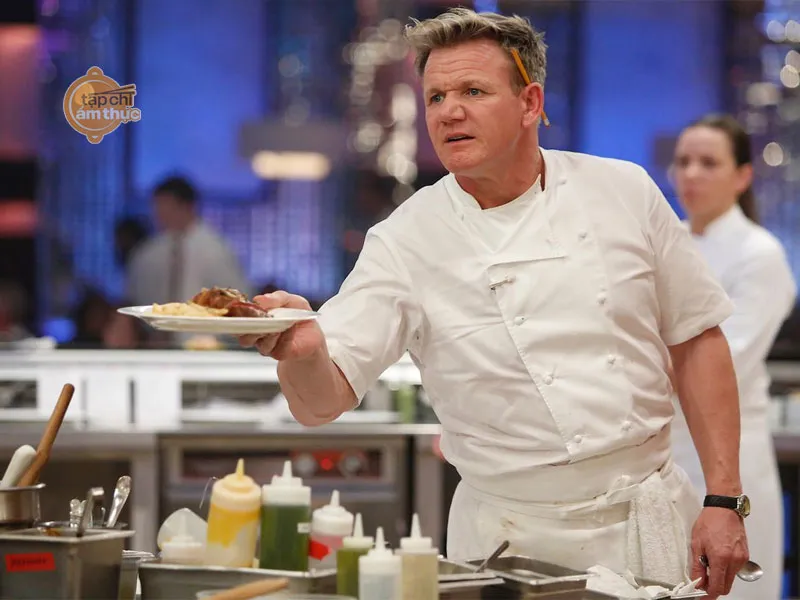 Gordon Ramsay: Huyền thoại ẩm thực toàn cầu và trải nghiệm ẩm thực Việt