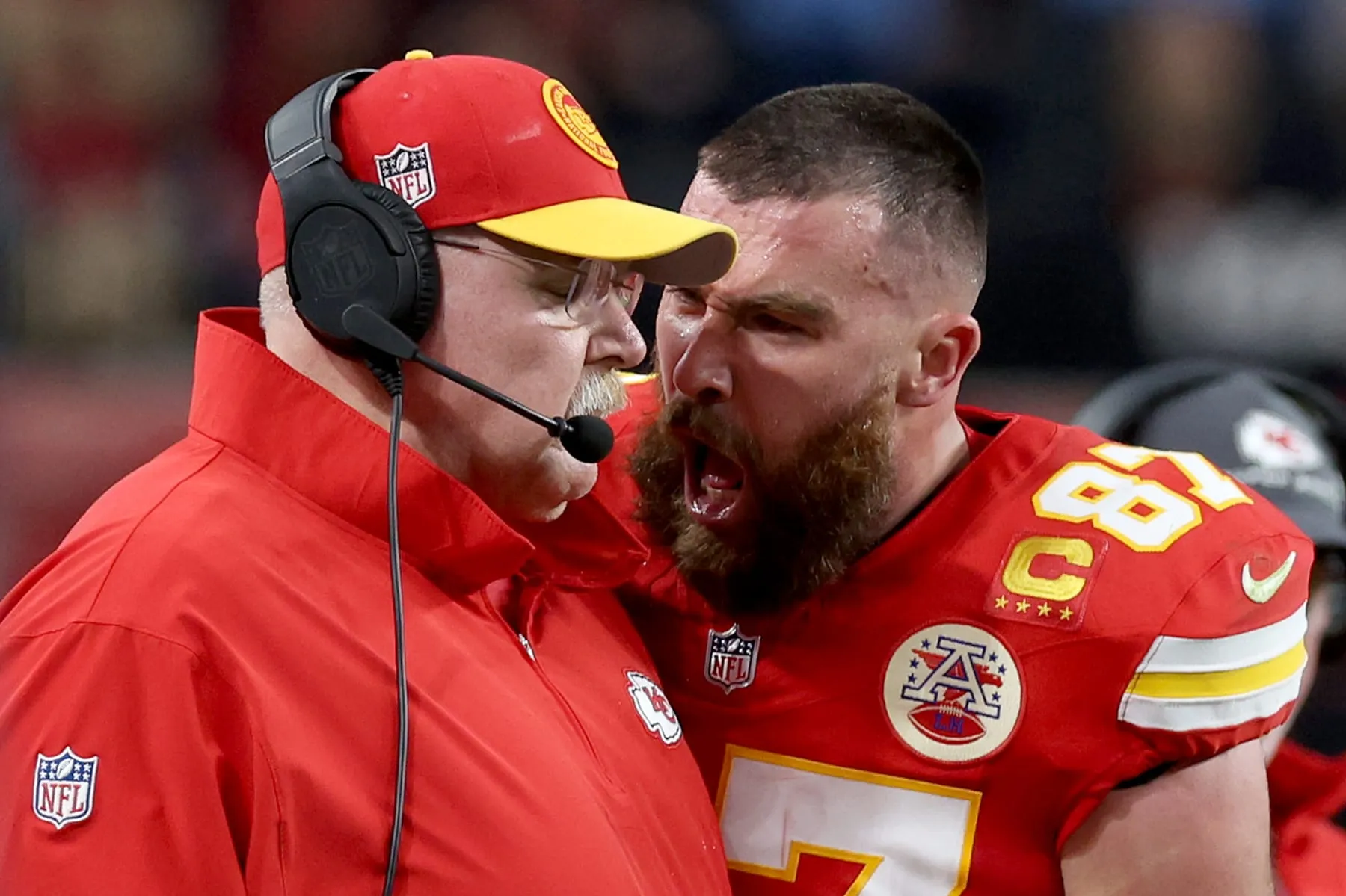 Tom Brady Says Chiefs' Andy Reid Handled Travis Kelce Super Bowl 58 Bump  'Awesome' | News, Scores, Highlights, Stats, and Rumors | Bleacher Report