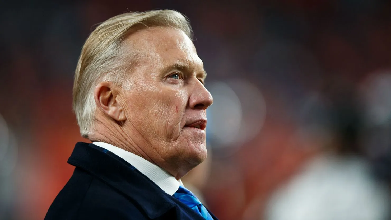 Denver Broncos' John Elway tests positive for Covid-19 | CNN